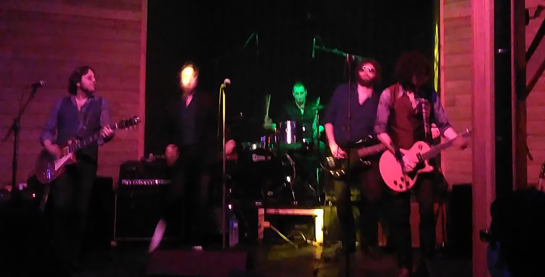 THE MAIN STREET NEGRITAS tribute bsnd to The Rolling Stones